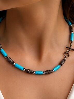Turquoise Cylinder Bead Necklace Contemporary NWT